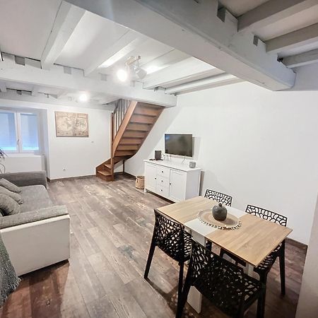 Appartement Au Centre-Ville Шомон Екстер'єр фото