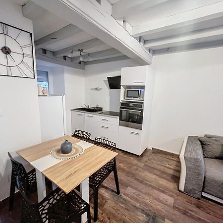 Appartement Au Centre-Ville Шомон Екстер'єр фото
